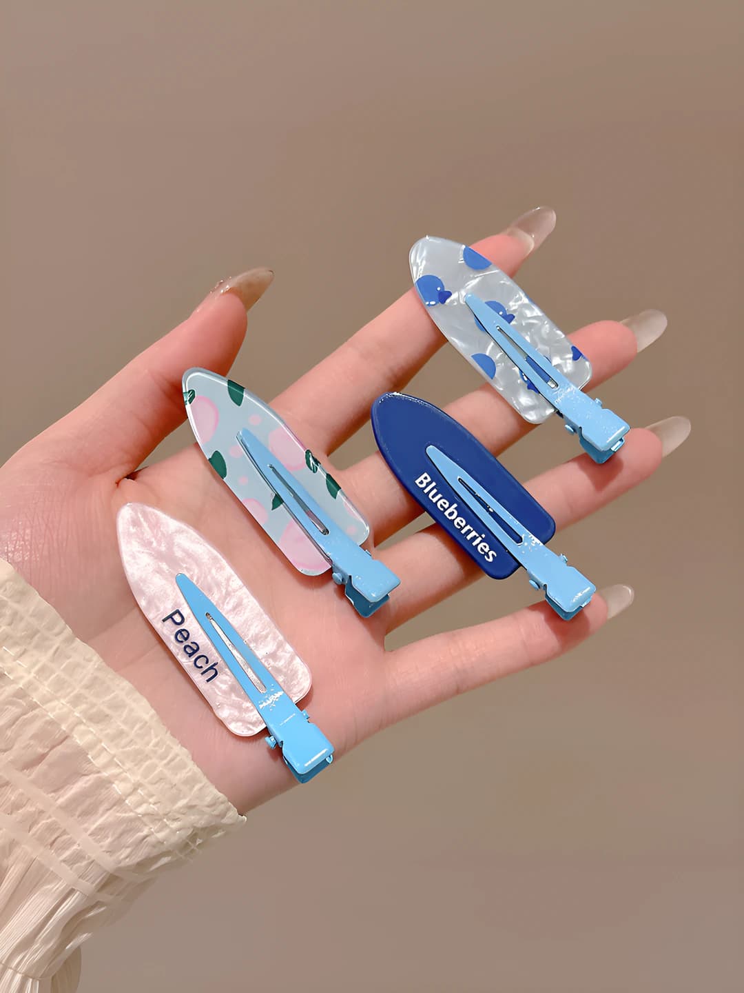 Peach and blue plum, 4 pcs