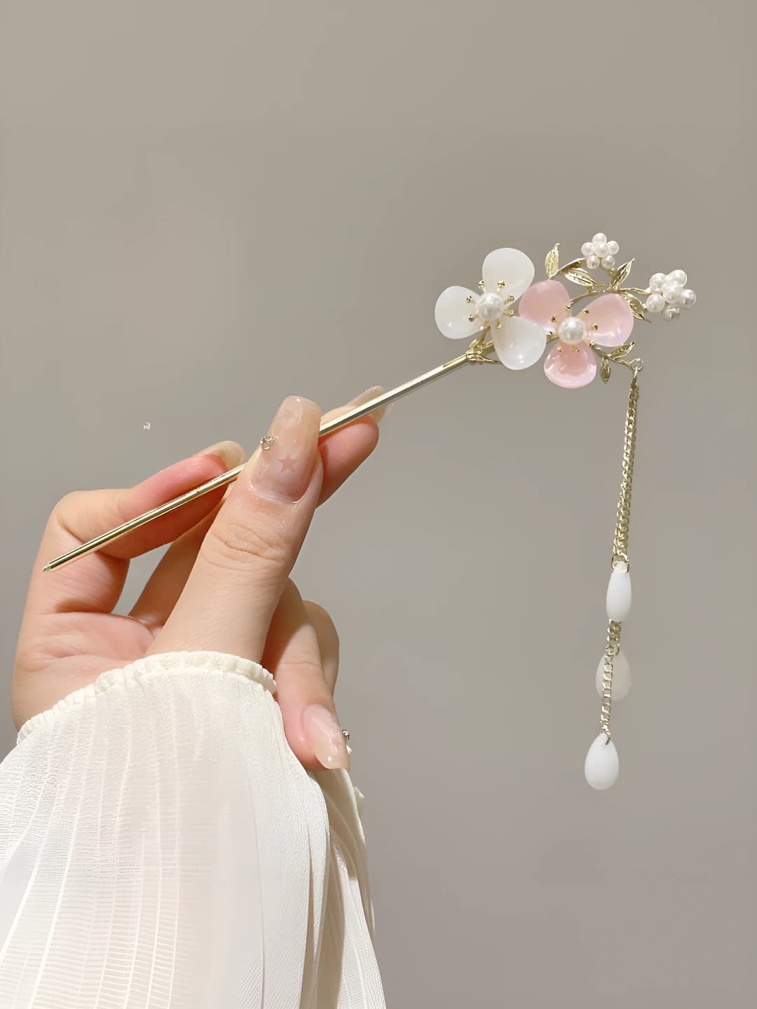 Gold, white-pink floral pearl