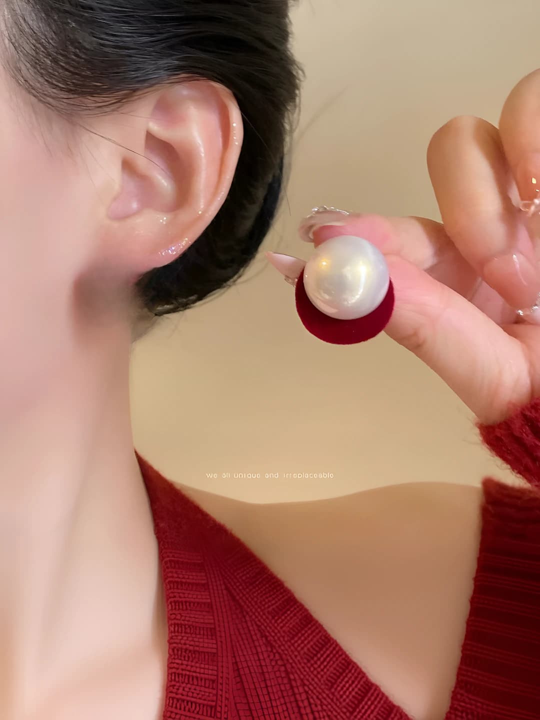 Vintage red velvet pearl