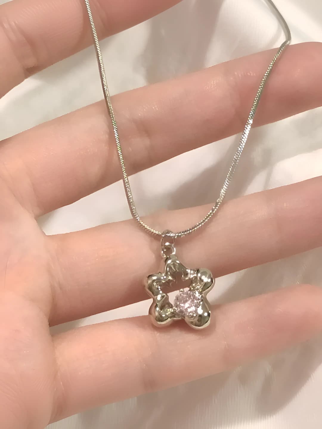 Star flower necklace