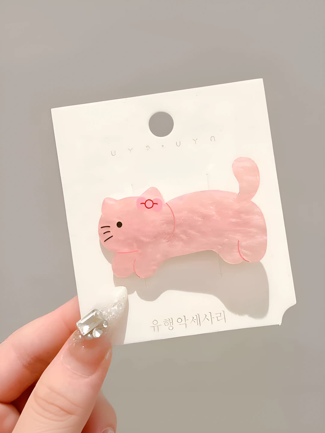 2# Pink cat clip