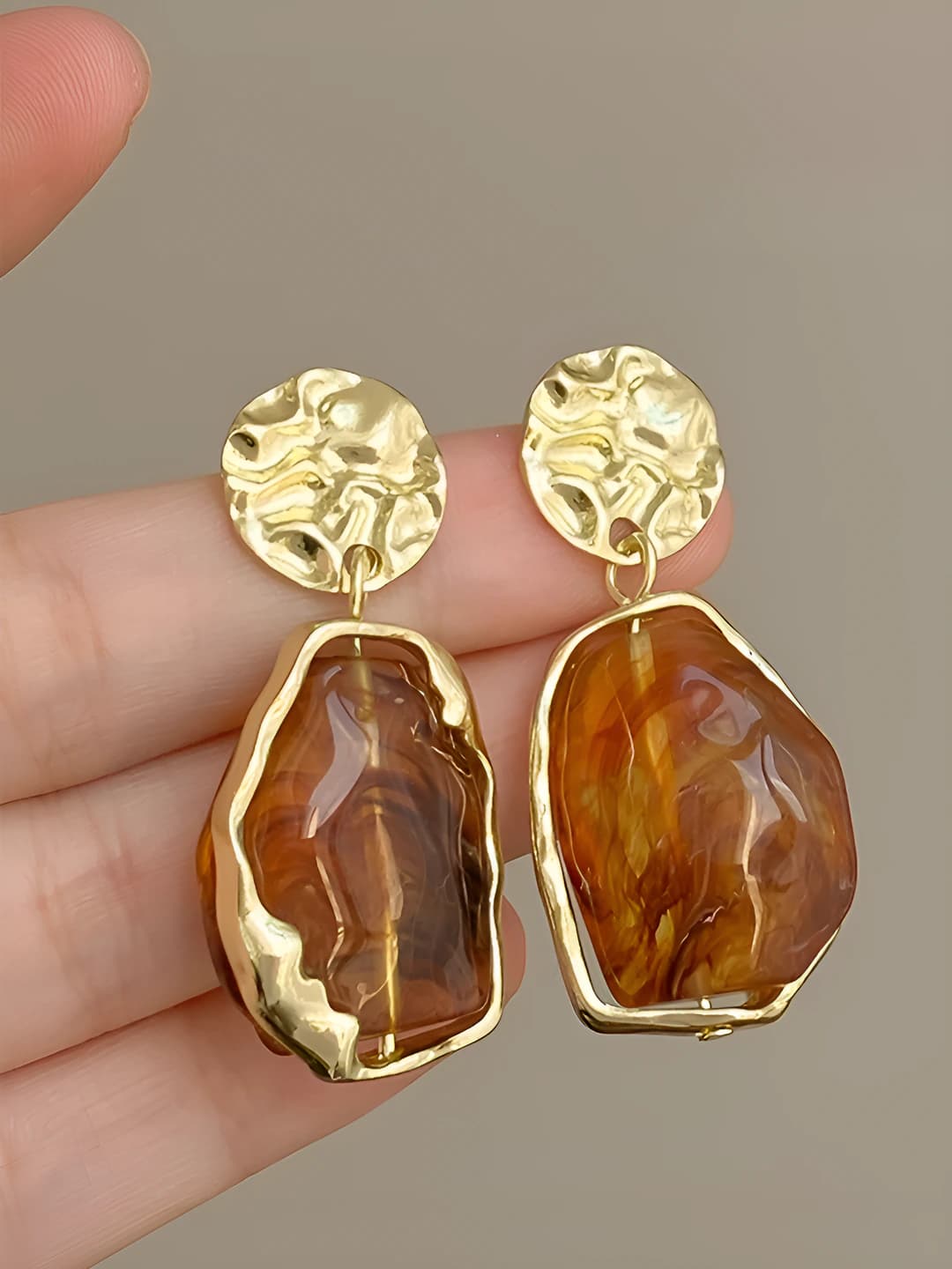 Geometric resin drop earrings