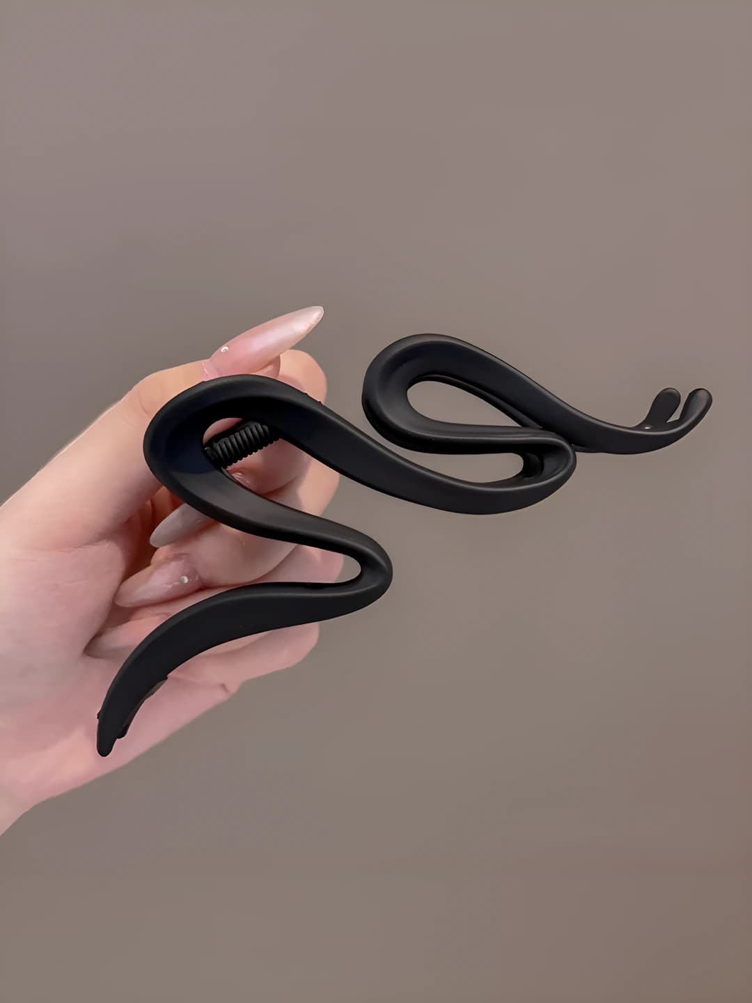 Qora tutqich 13 cm