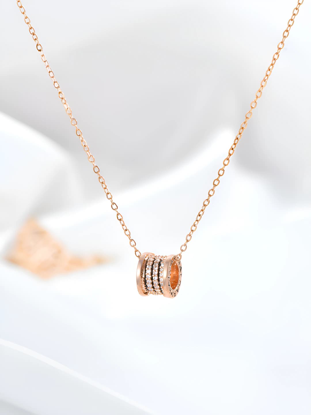 Women's geometric pendant necklace with real gold plating, 51-80 cm