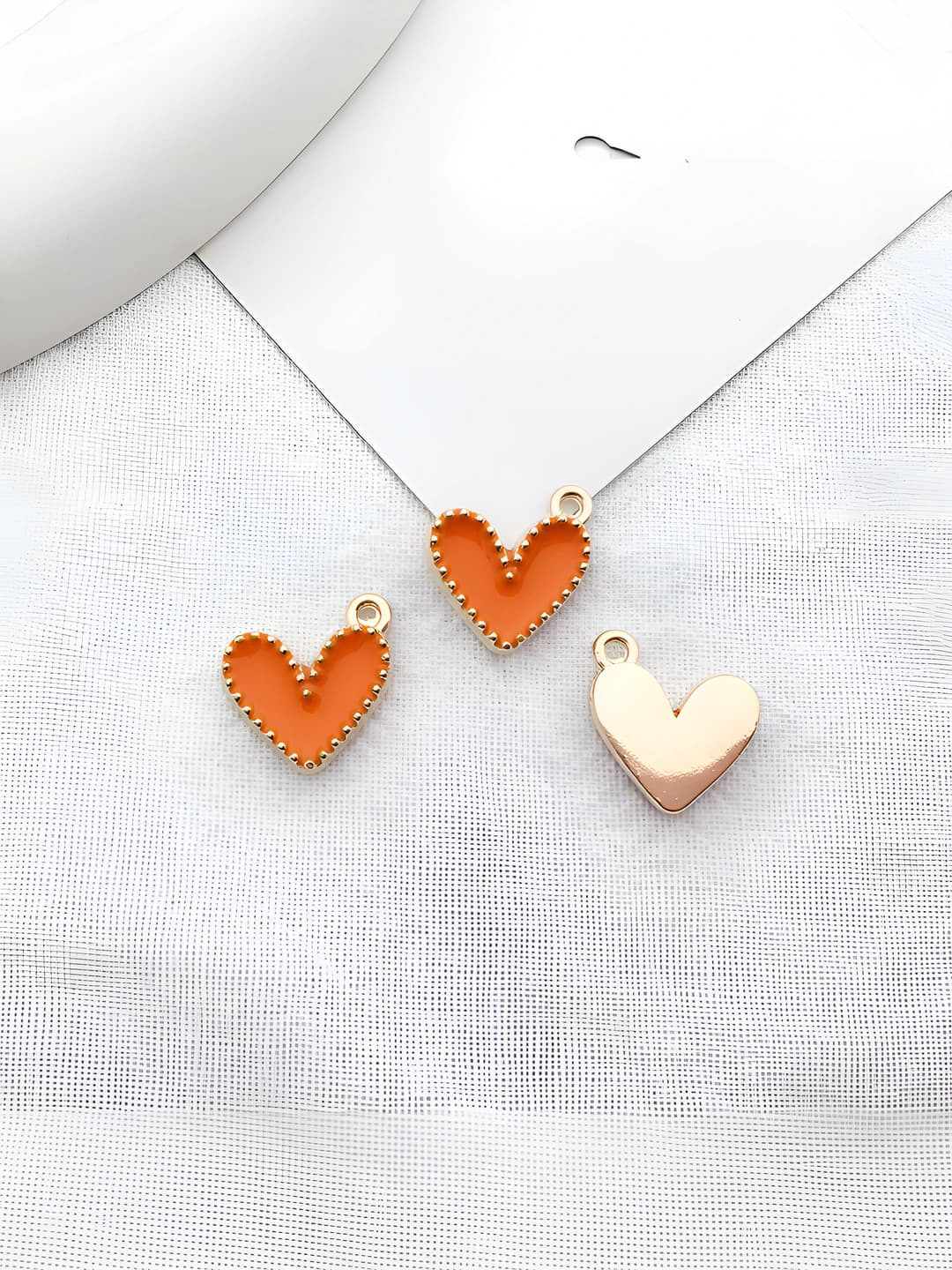 1 pc Orange heart 13x13mm-0.7g