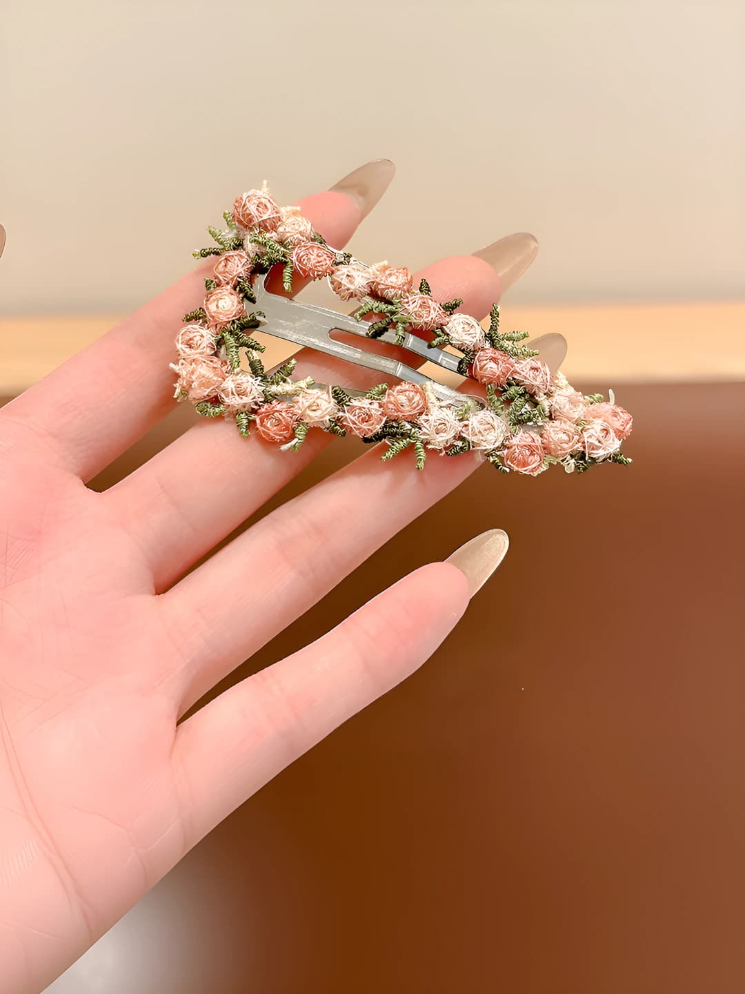 Floral, lace, triangle BB, 7.5 cm