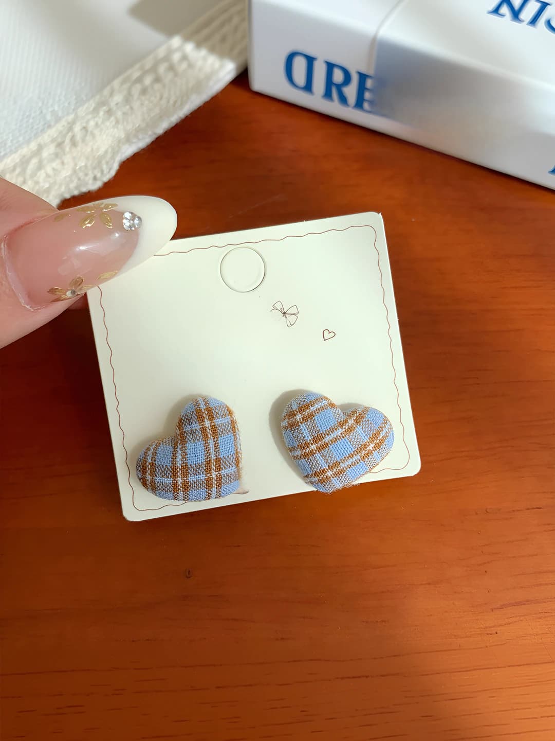 BYW010 blue-yellow plaid hearts