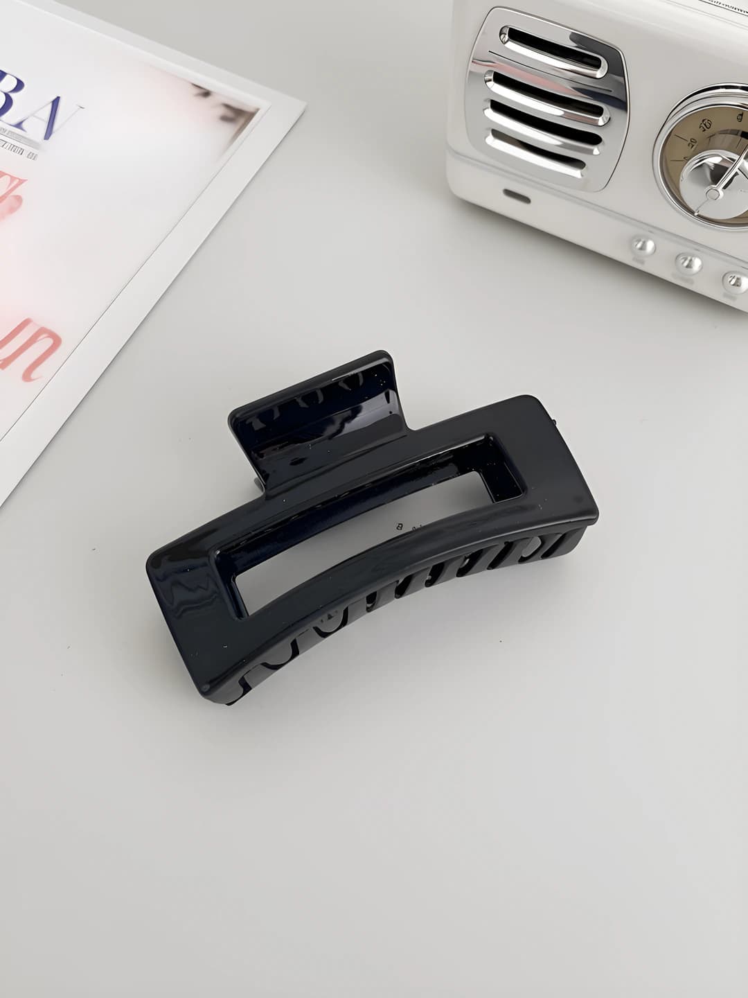 Black 8.5 cm