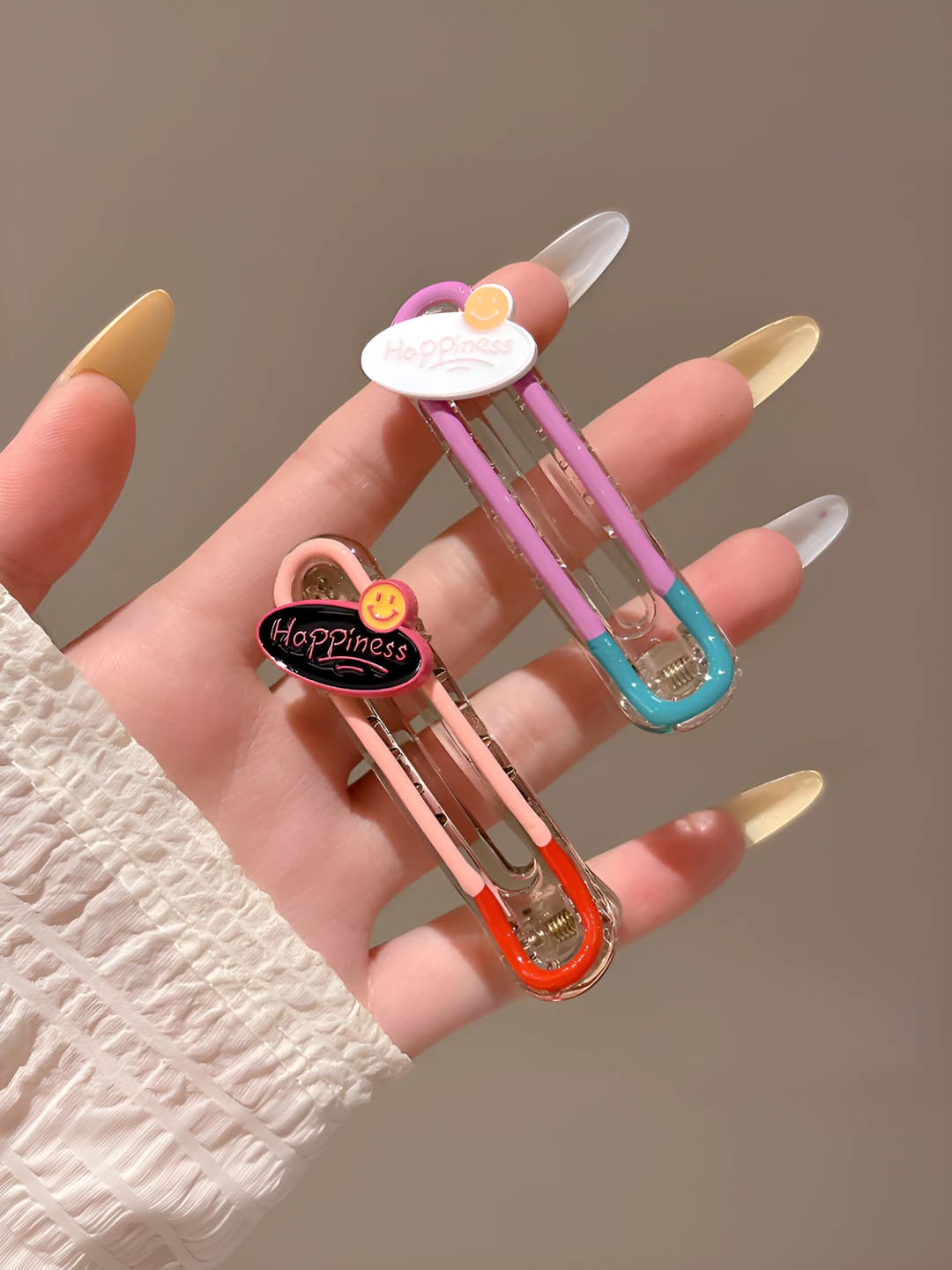 Yorqin rangli, 2 dona