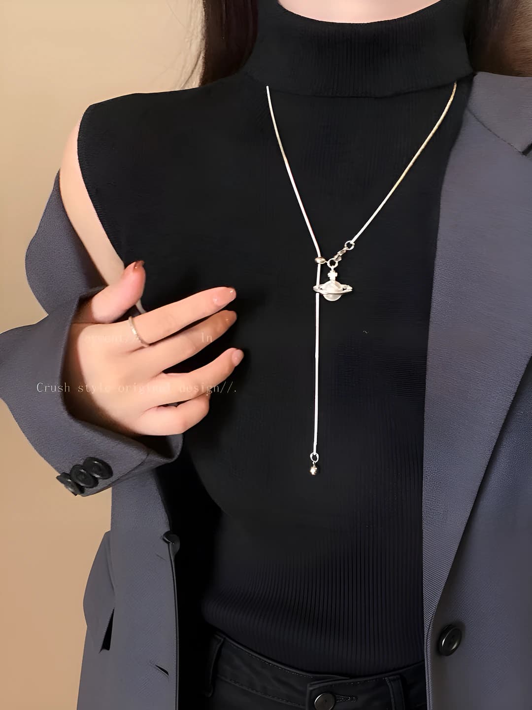 Planet pearl pendant chain