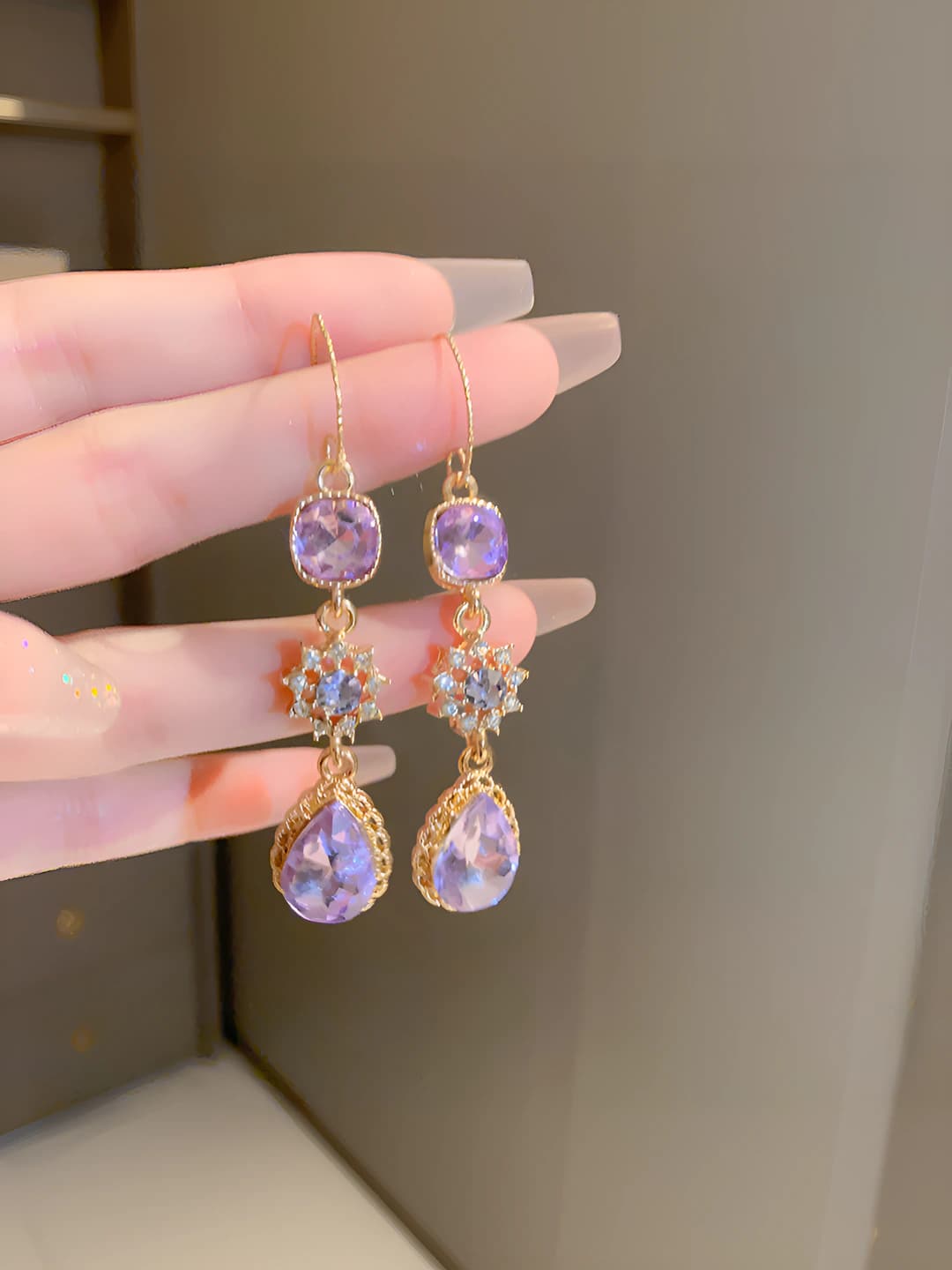 13# Ear hook - Purple