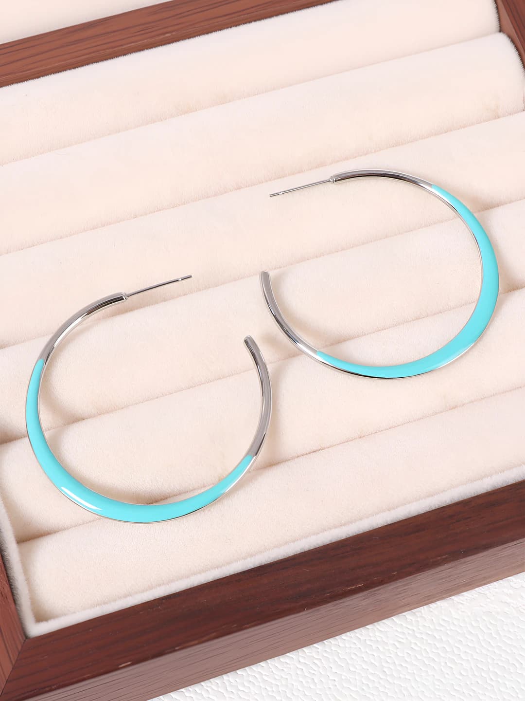 Tiffany blue + Steel