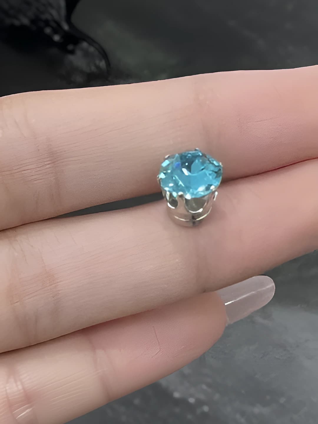 3# Magnitli quloq halqasi 8mm [Ko'l ko'k] bitta