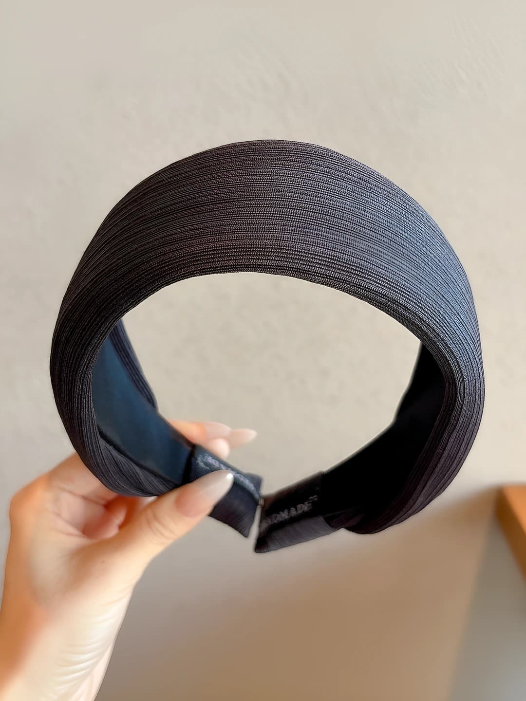 Grey - 6 cm, 4 cm