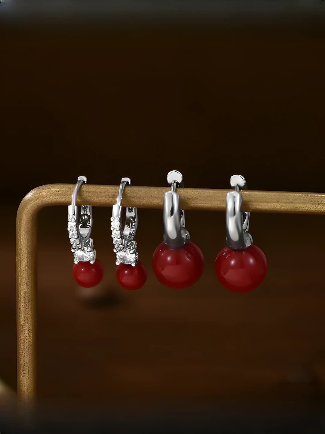 Silver & red