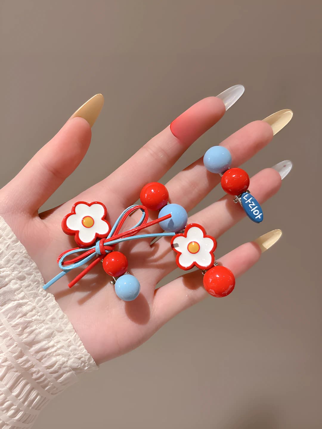 Red-blue flowers, 3 pcs