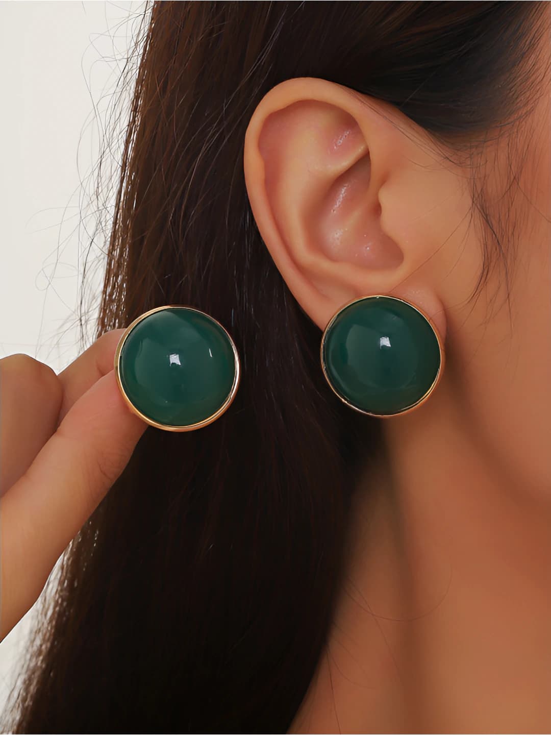 Vintage dark green studs