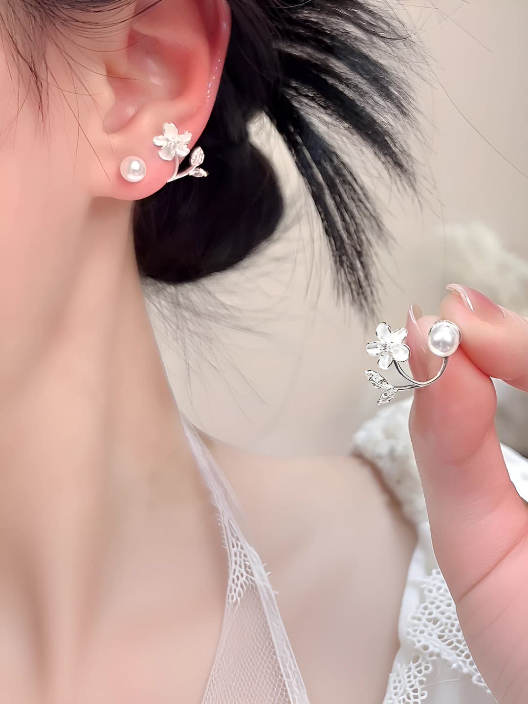 Stud pair (L/R) french flower 2.5cm