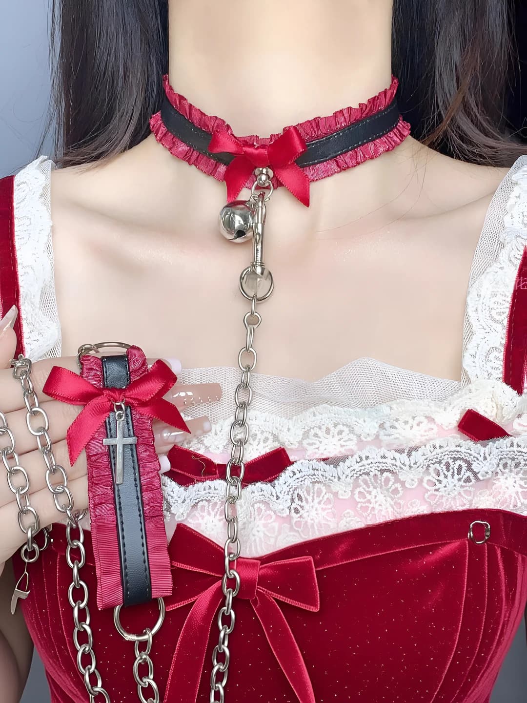 Red 2 pc - [Collar + Chain] - 1 each - Black-red bell