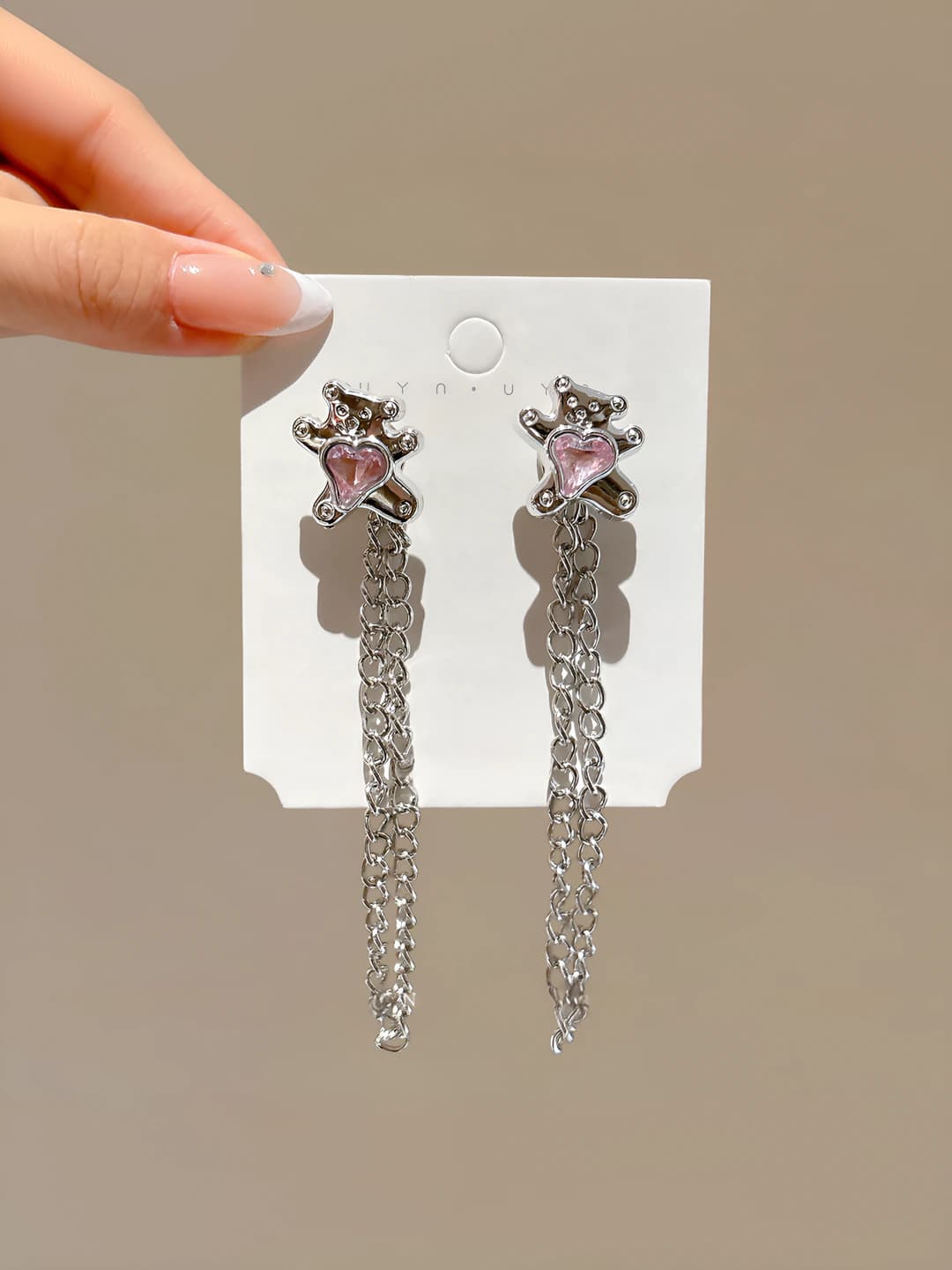 Bear clip