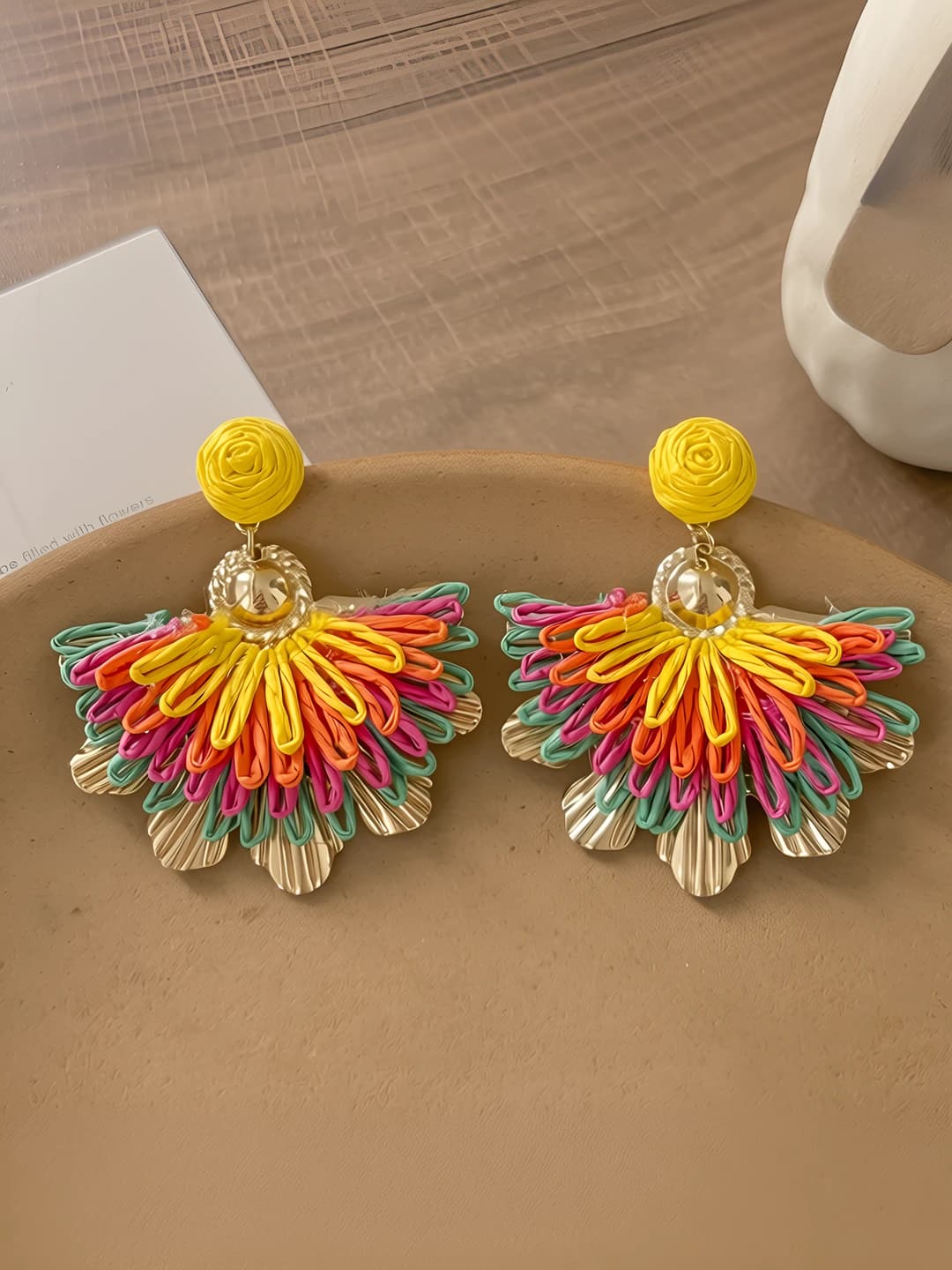 Multicolour, fan