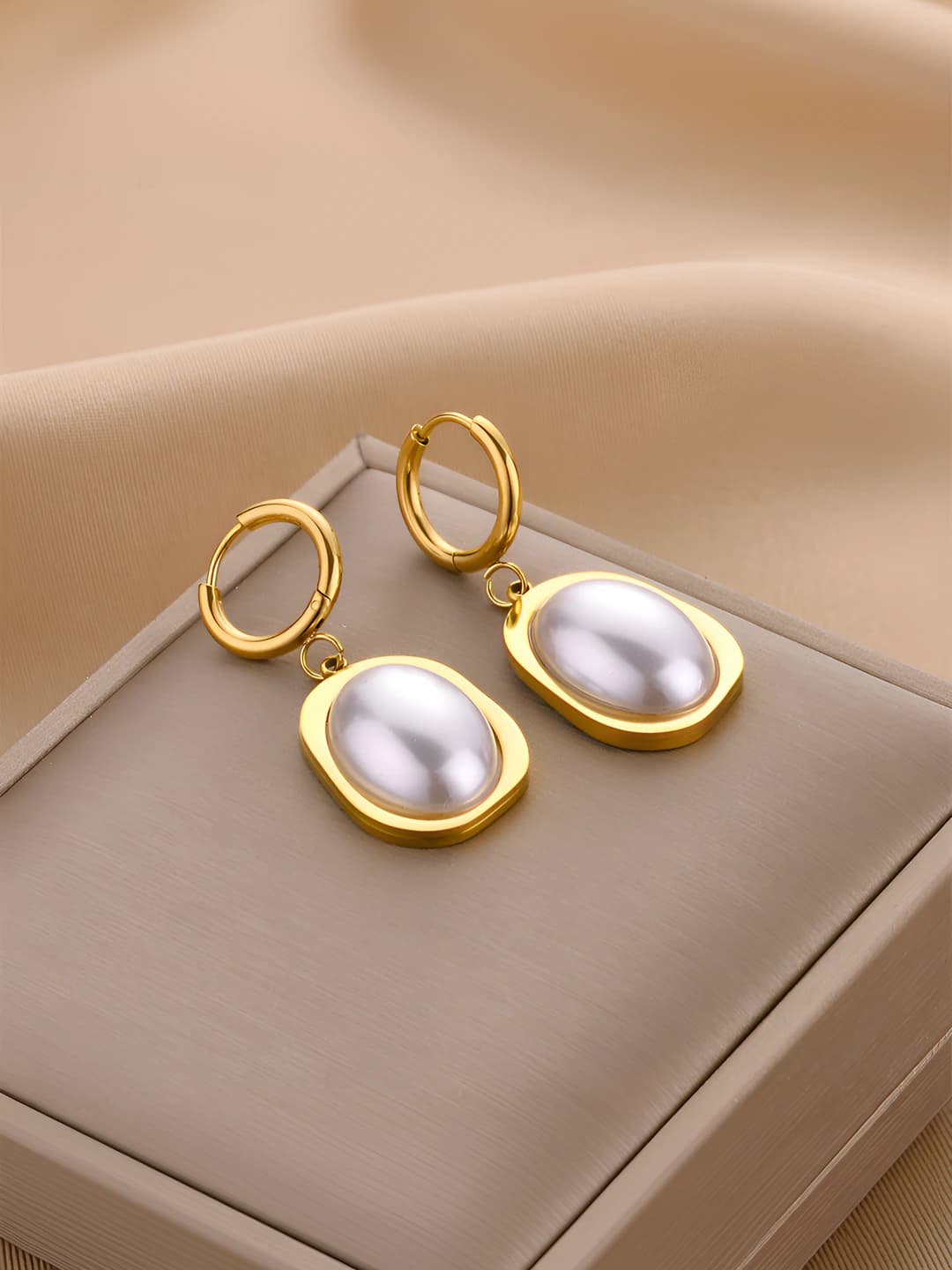 Women's Korean style geometric titanium steel earrings with 18K gold plating