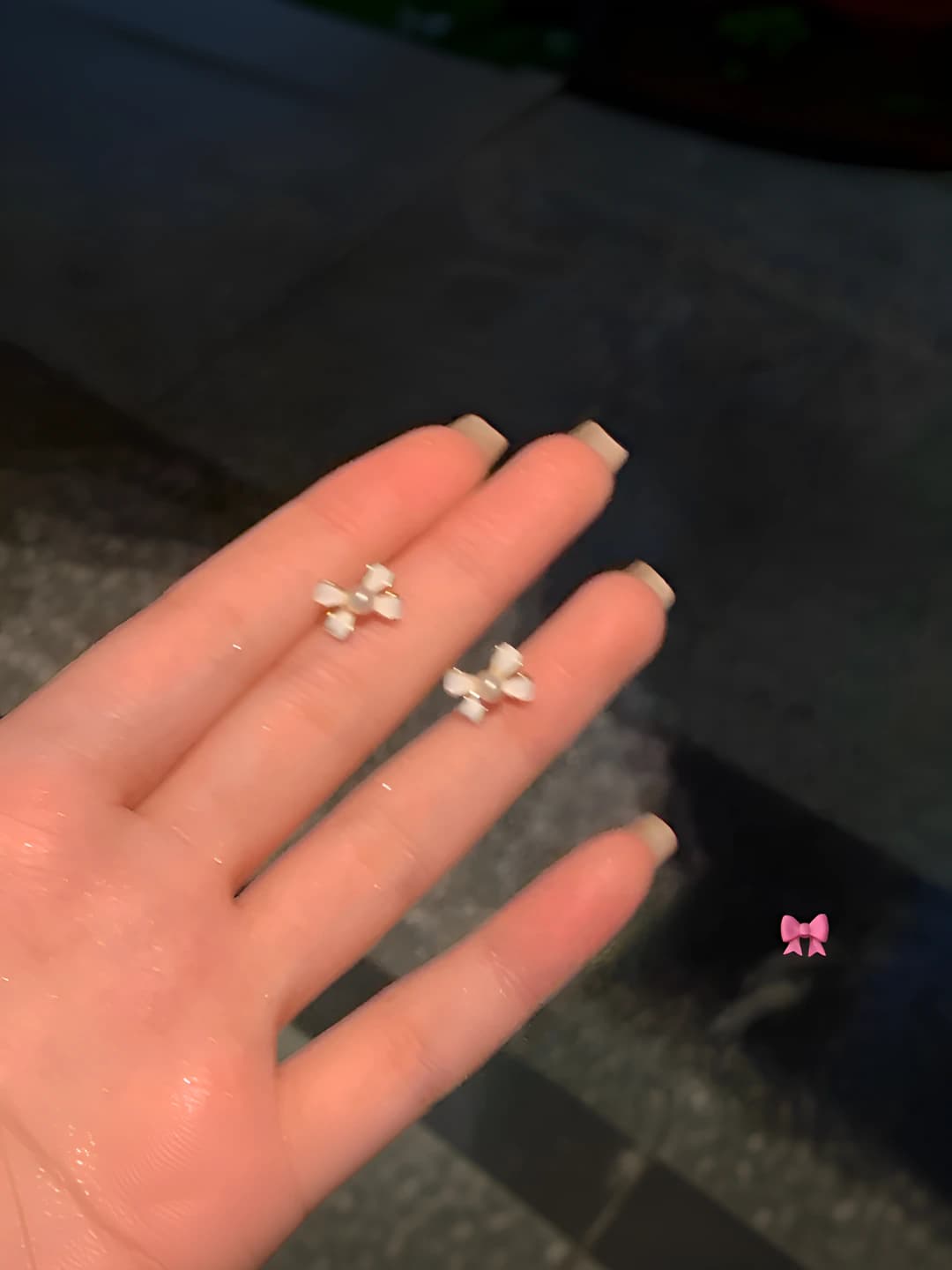 Women's pearl bow ear clips, no piercing required, Korean style, 2026