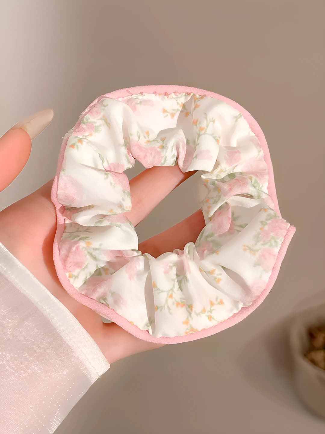 Розово-белый, 10 см