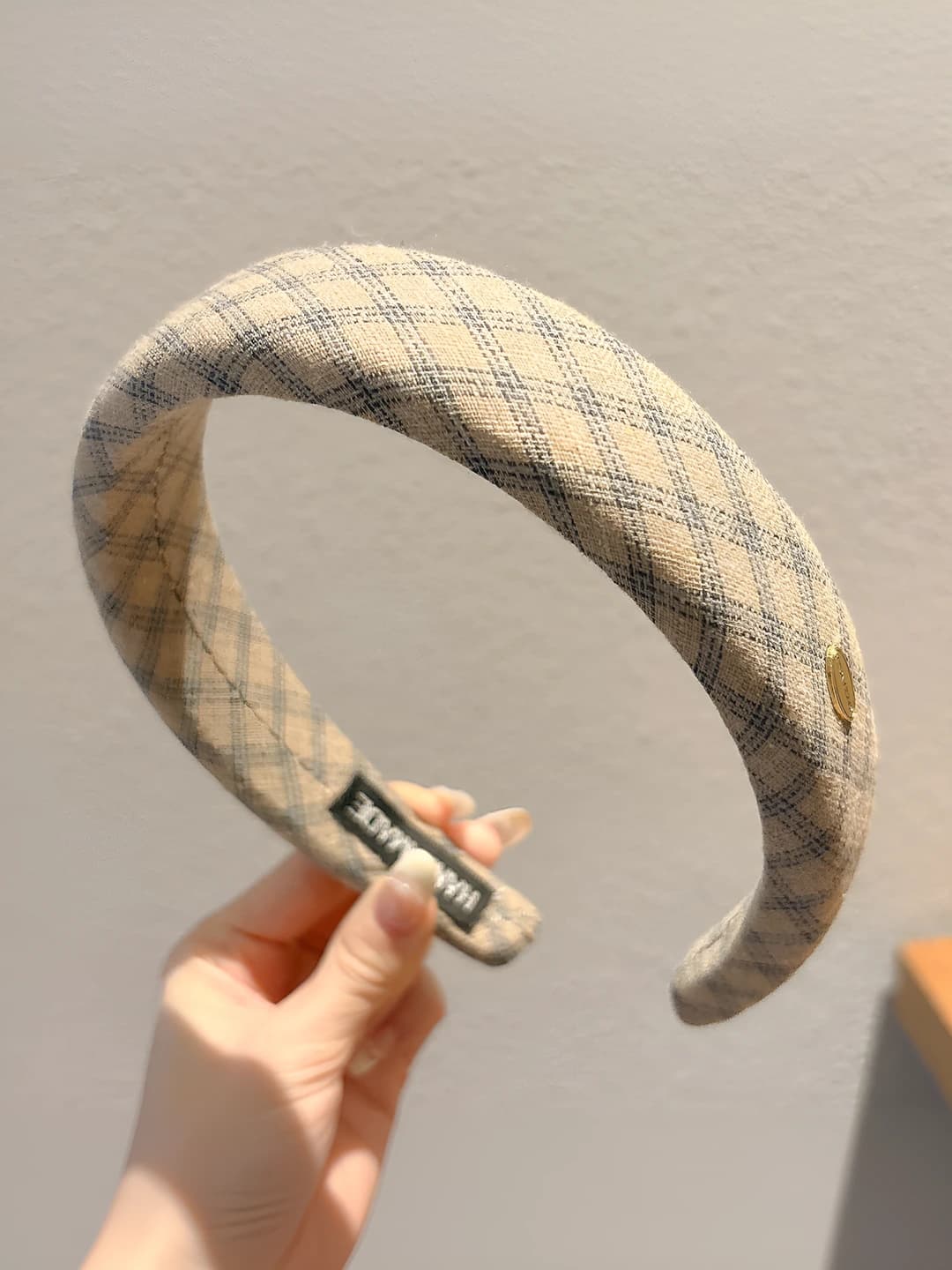 1# Khaki plaid - width ~3 cm