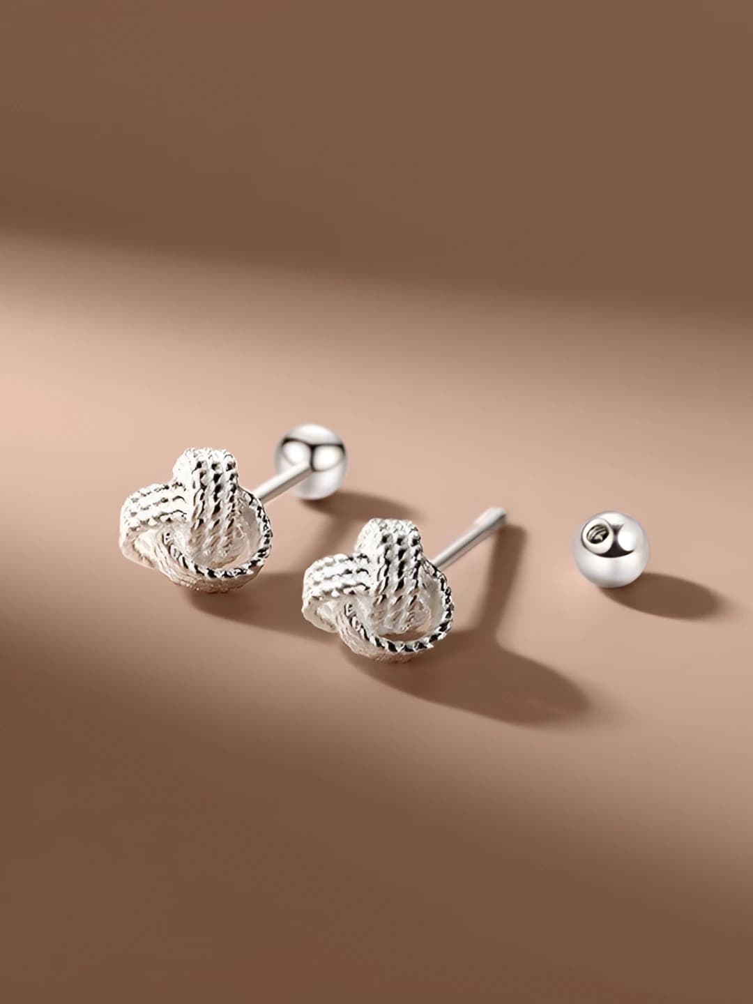 Ruyi shape 6 mm silver pair