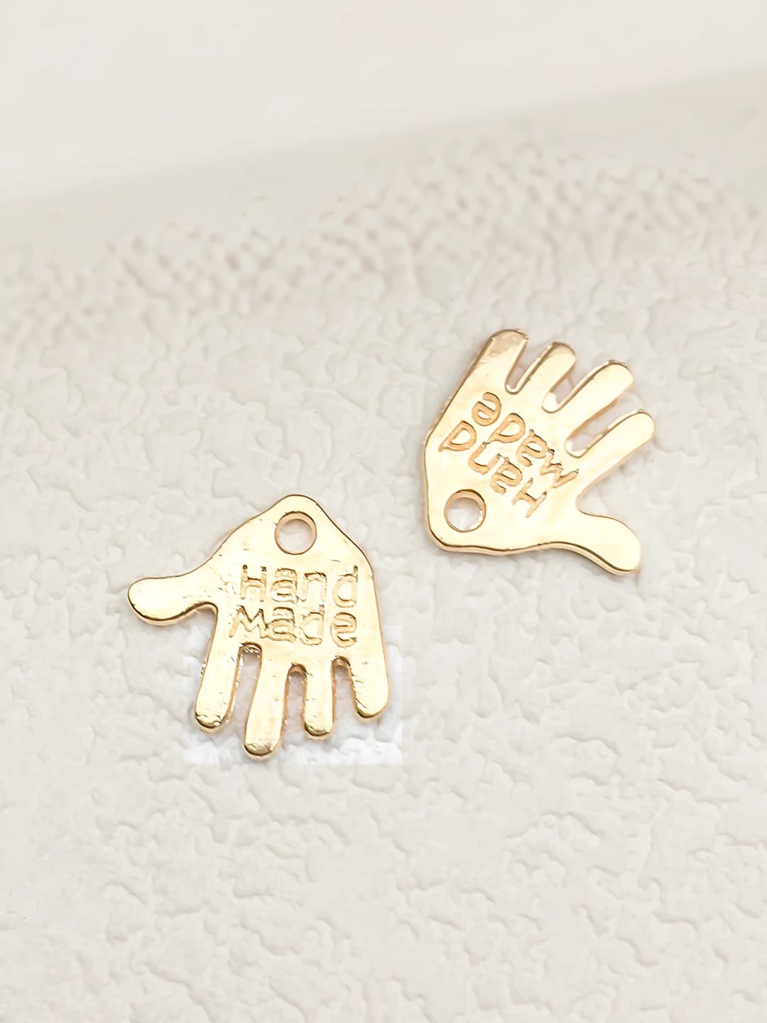 1 hand letters 12.5x12mm-0.6g