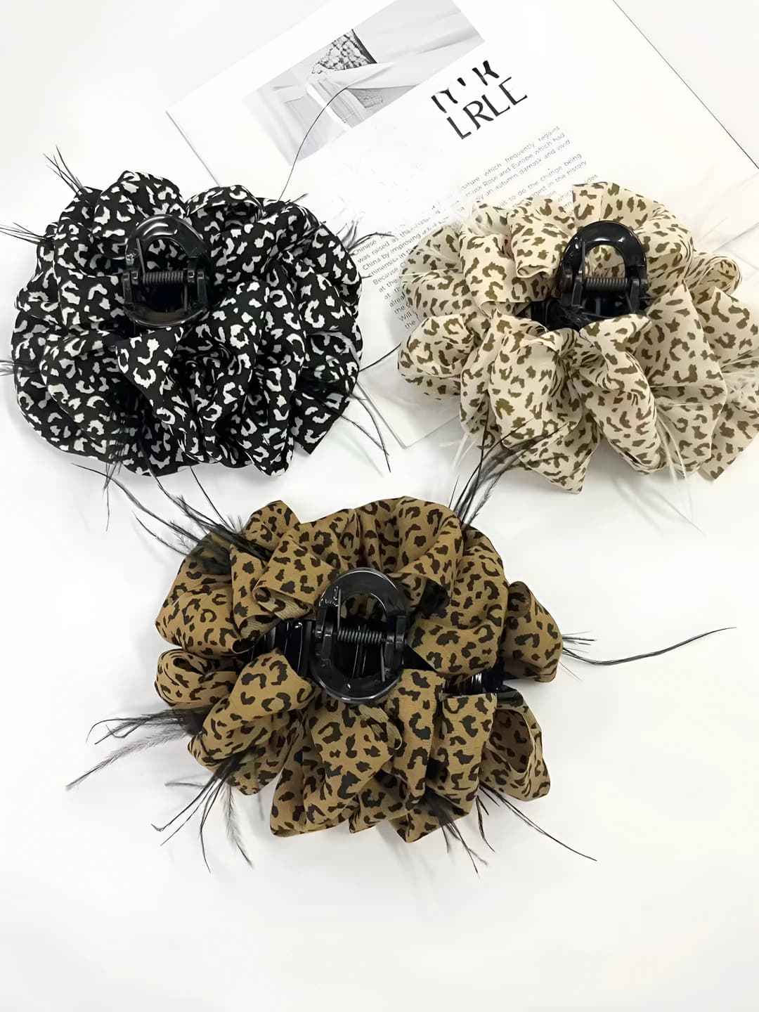 Ayollar uchun retro uslubdagi leopard print quyma soch toʻgʻnagʻich