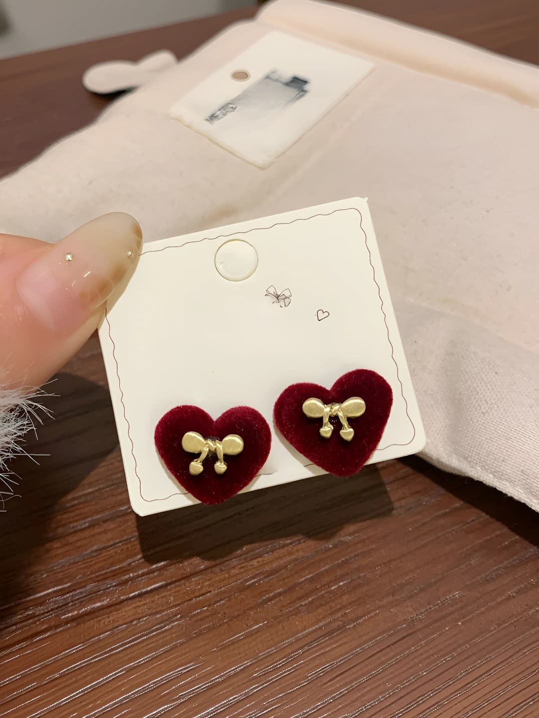 Red heart bowtie