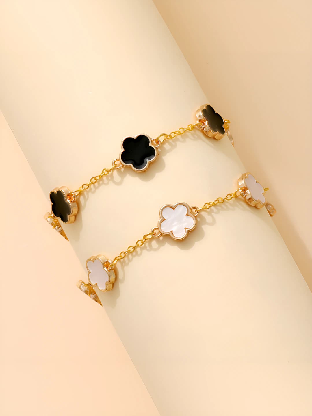 Women's bracelet with flowers and leaves, French style, alloy