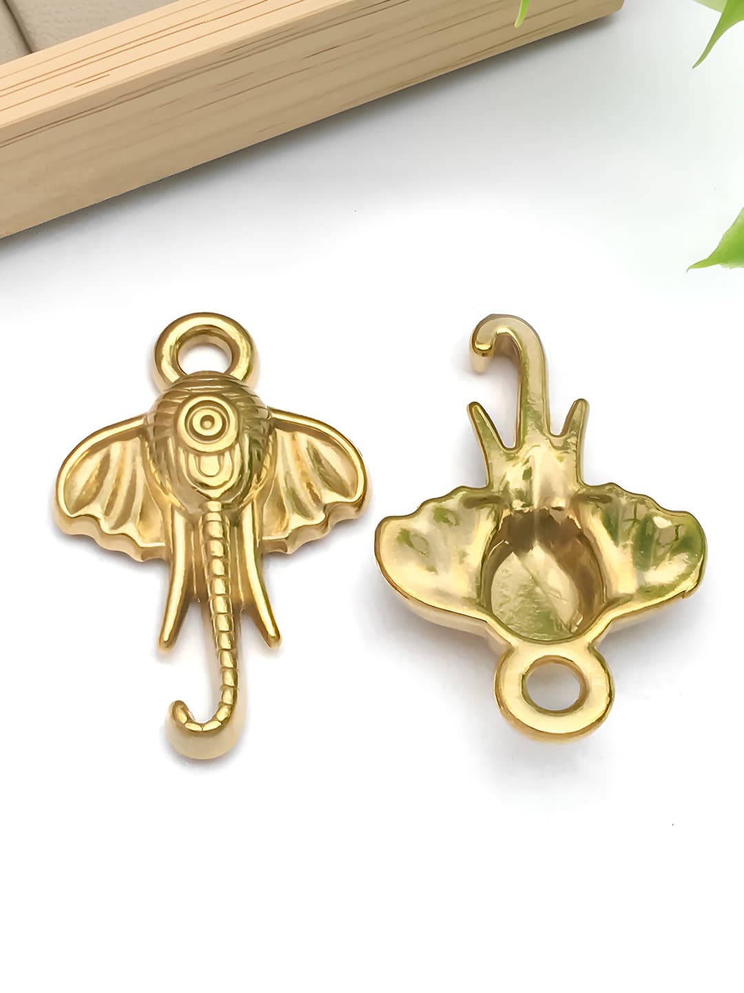 1 шт 16x26x5mm, 2.5mm, золотой, сталь, слон, 2.4g