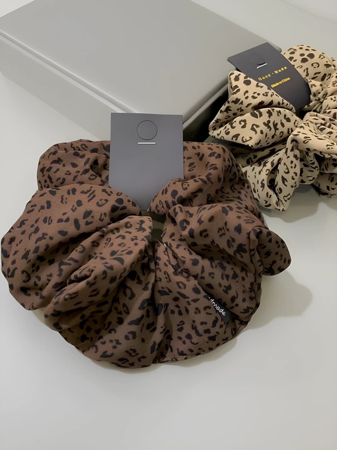 Women's leopard print fabric hair scrunchie, stretch, OL style