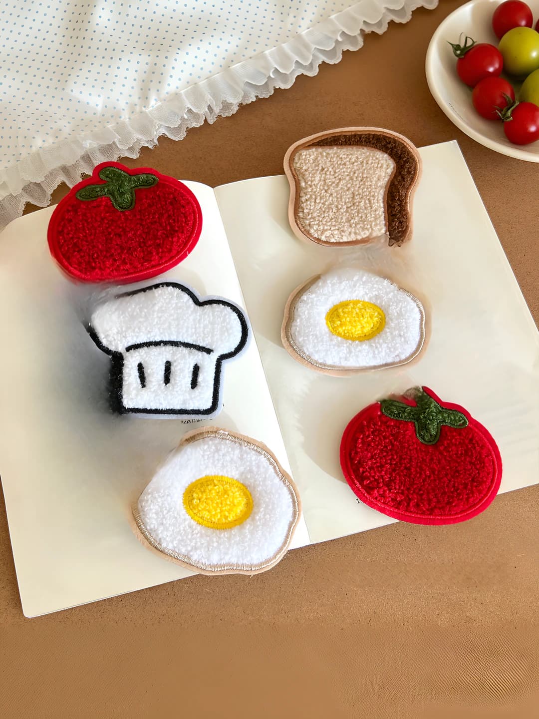 Women's felt hair clip: summer, handmade, egg and tomato shape, with velcro