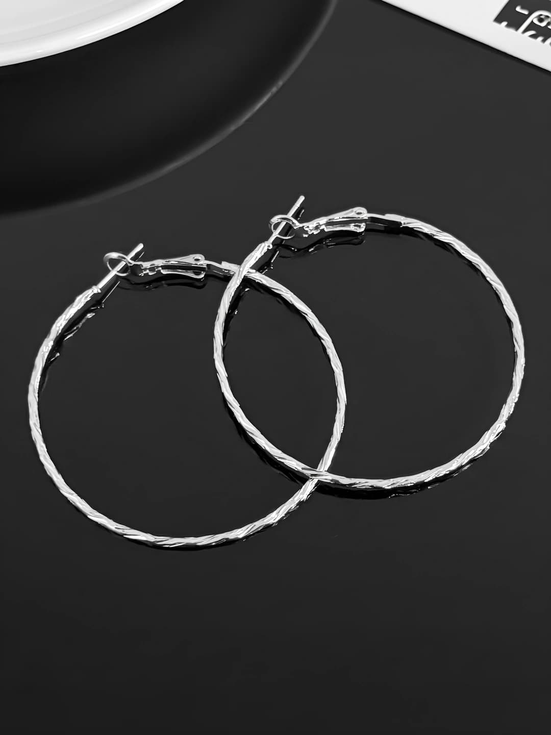 Серебряное тонкое кольцо