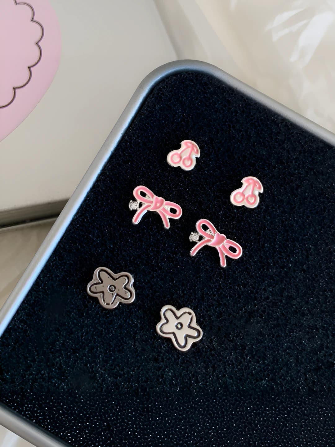 Women's stud earrings with star and smiley face design, 925 silver post, minimalist and sweet style