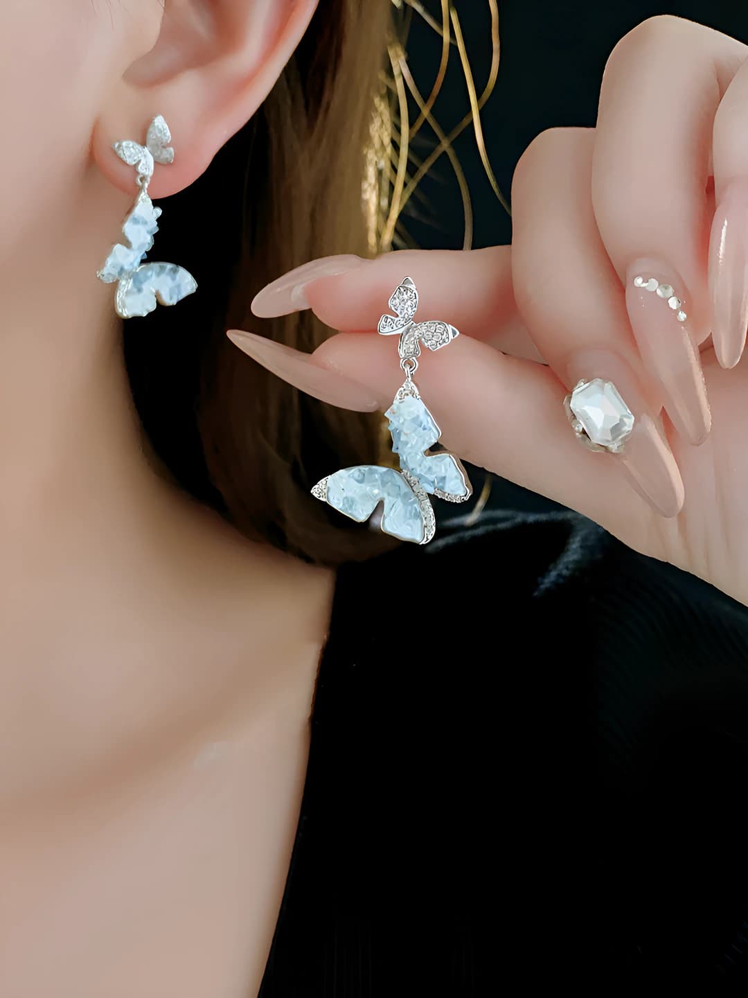 Women's crystal butterfly earrings, blue gradient color, sweet pastel style, light luxury feel