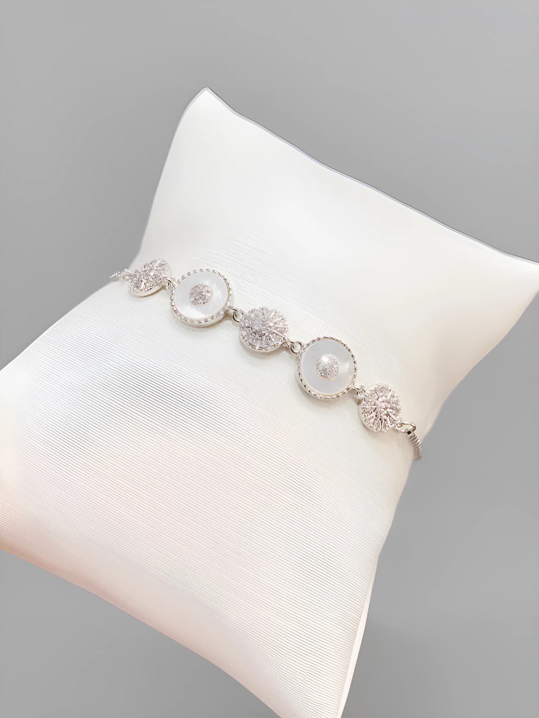 Серебряный S142
