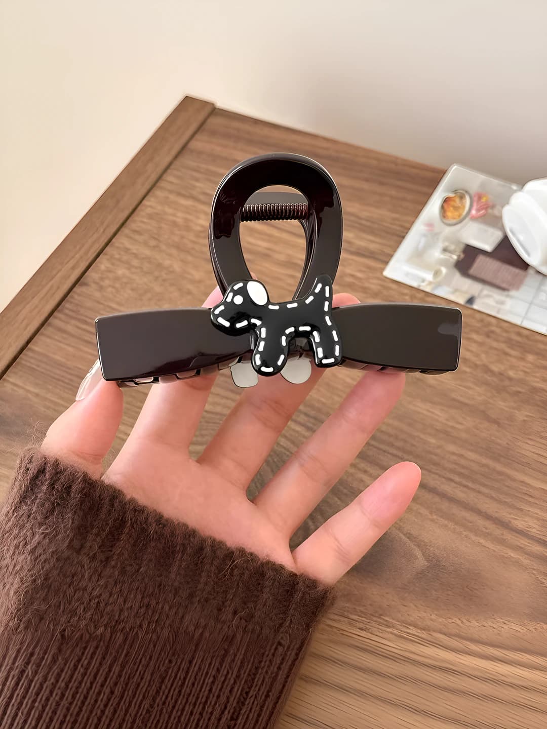 Qora it 10.5 cm
