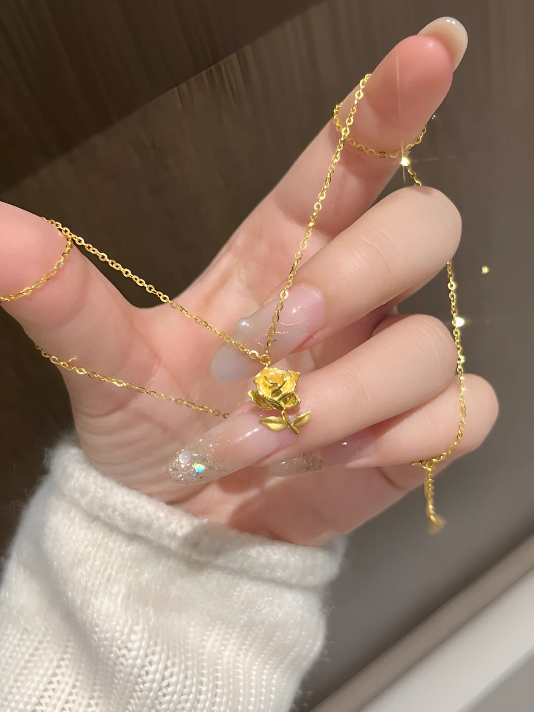 Gold flower necklace