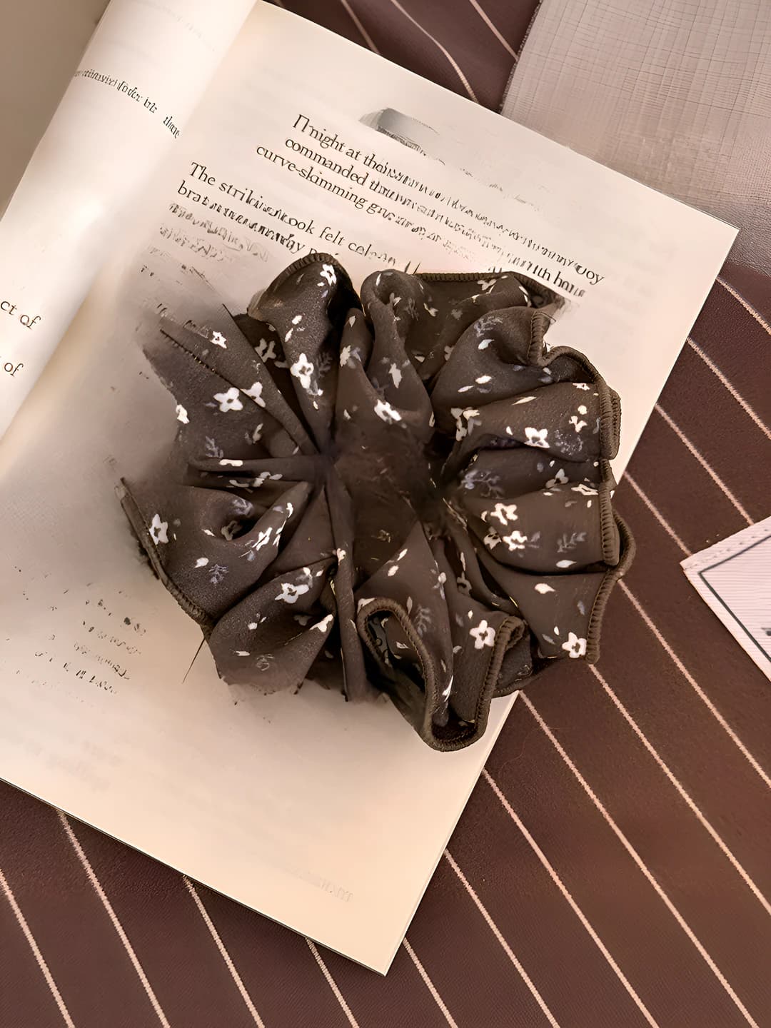 Coffee hair tie