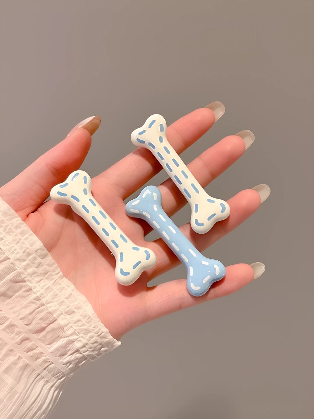15# Dotted bone 4 pcs
