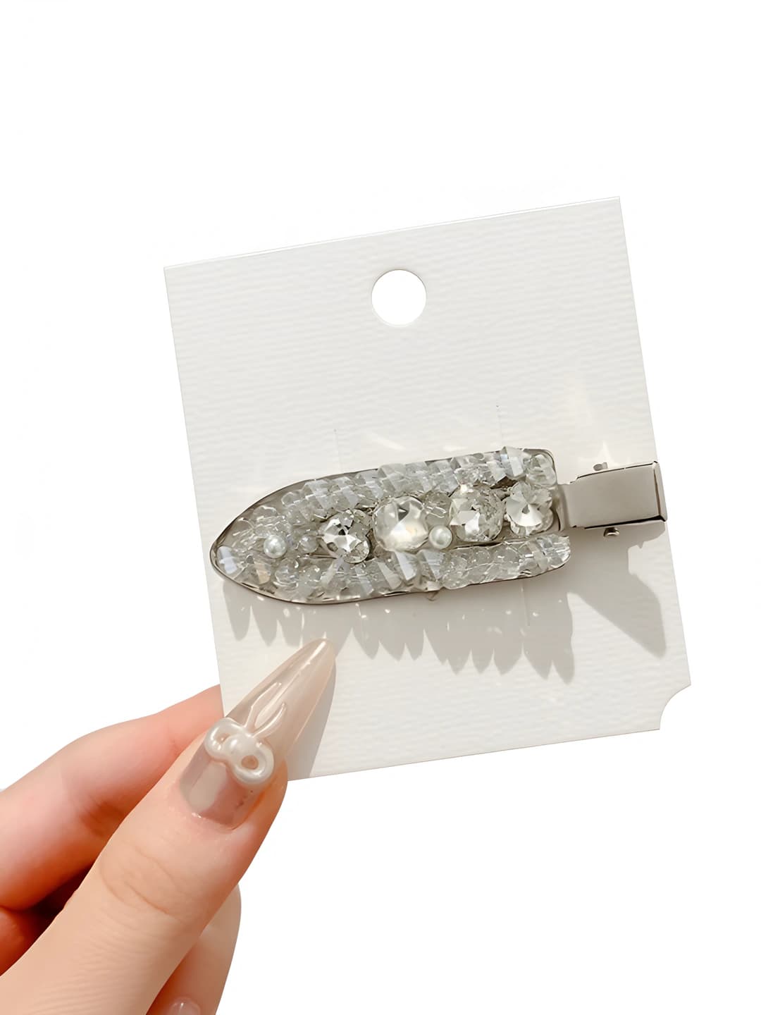 White crystal, 6.8 cm