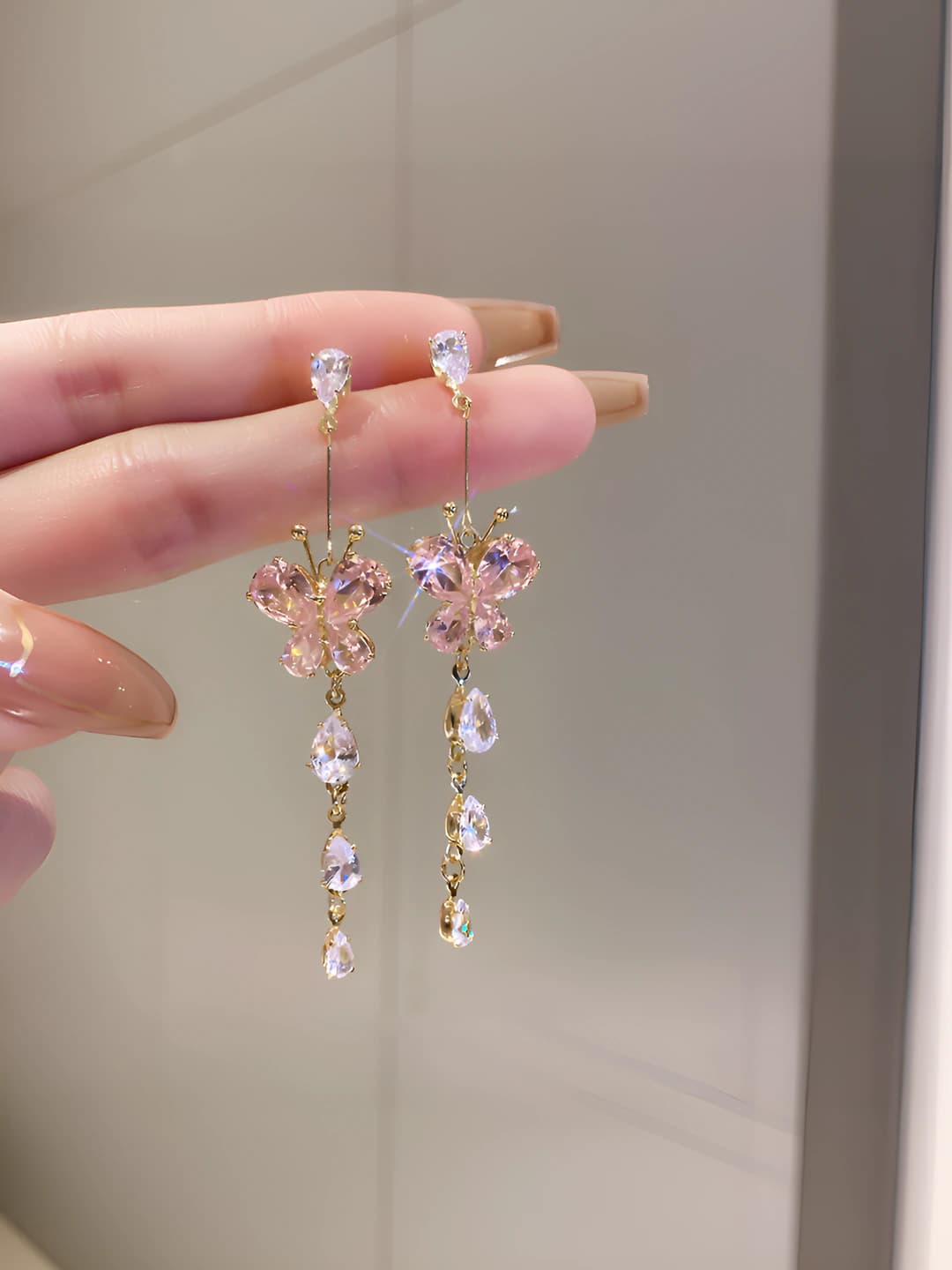 81# Silver - Pink - Butterfly