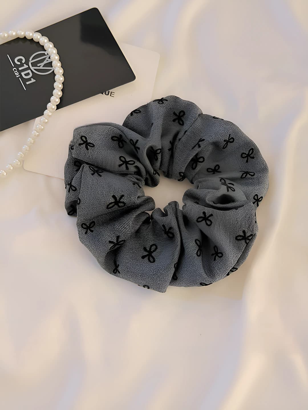 2# Grey bow