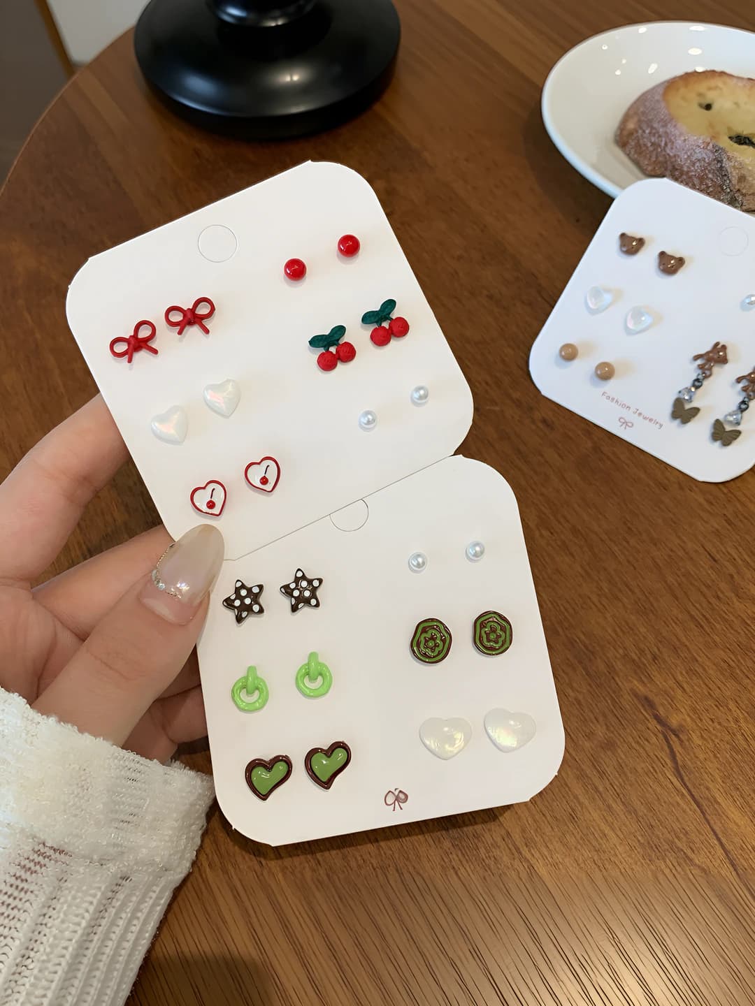 Women's autumn-winter earring set with 925 silver post, small and delicate, cute cartoon style