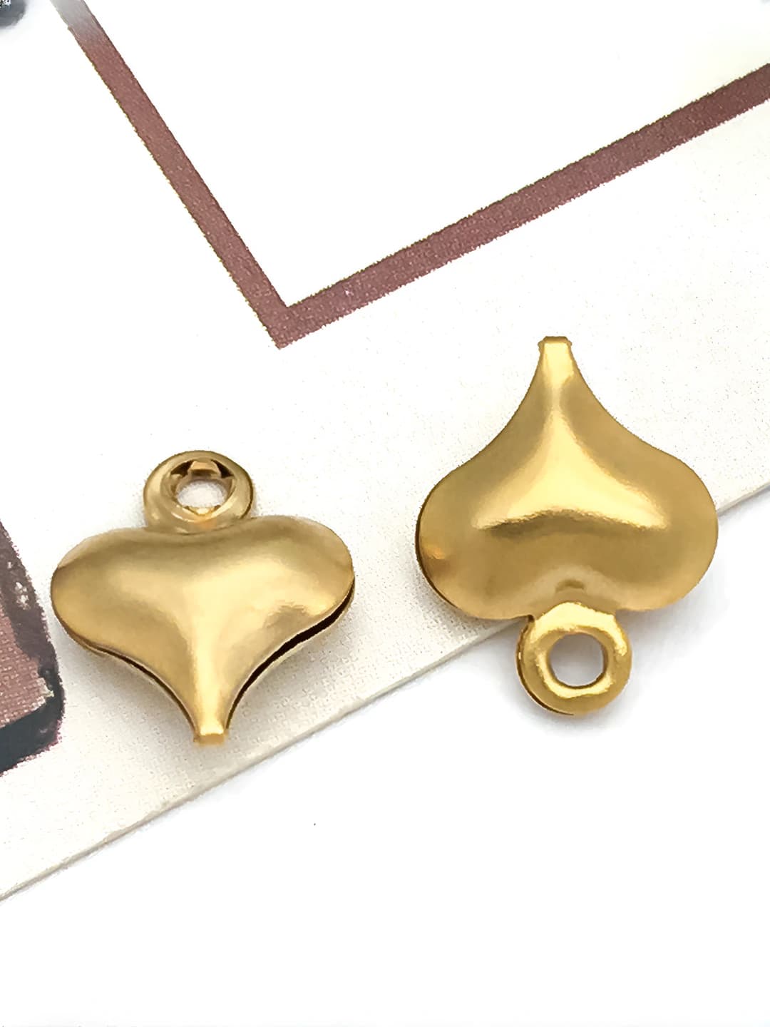 1 шт Золотое сердце 8x10x3mm-0.13g